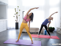 Reagan Foxx - Lil Humpers