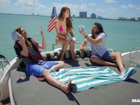 Sloan Harper, Angela White, Sofie Reyez - Captain Stabbin