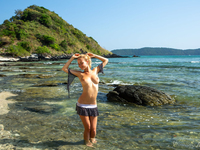 Delilah G - Stunning 18