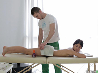 Mackenzie Loves Anal