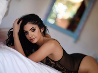 Sophie Bailey Shooting in Sexy Black Lingerie