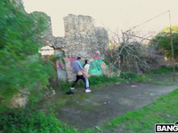 Clea Gaultier - Public Bang