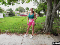 Caitlin Bell - Bangbus