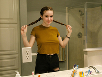 Hazel Moore - In The Burbs I (Zishy)