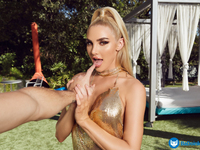 Kenzie Anne - BaDoink VR