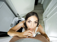 Valentina Bellucci - Mom Shoot