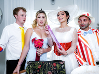 Alexa Payne, Ashley Alexander - Mylf Wood