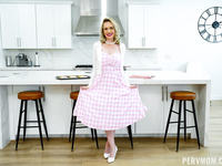 Rebel Rhyder - Perv Mom