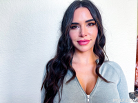 Raven-haired Bombshell Suttin Can't Wait To Get Fucked