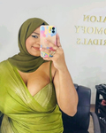 Mallu hijabi aunty cleavage