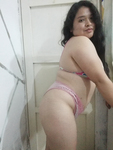 Putita sexy le encanta mostrar su gran culo