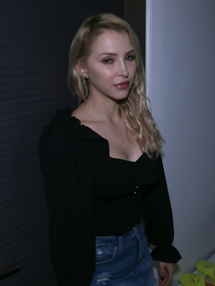 Alix Lynx - Perv Mom