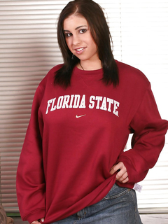 Brunette babe unleashing large all natural teen boobs before spreading cunt