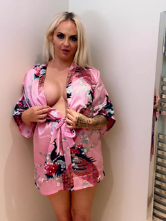 Louise Lee - Day with a Pornstar