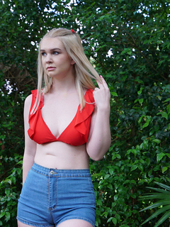 Layla Belle - Bangbros Clips