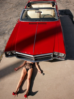 Justine Jakobs - Milfy