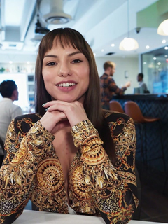 Scarlett Rose, Dakota Quinn - Mofos